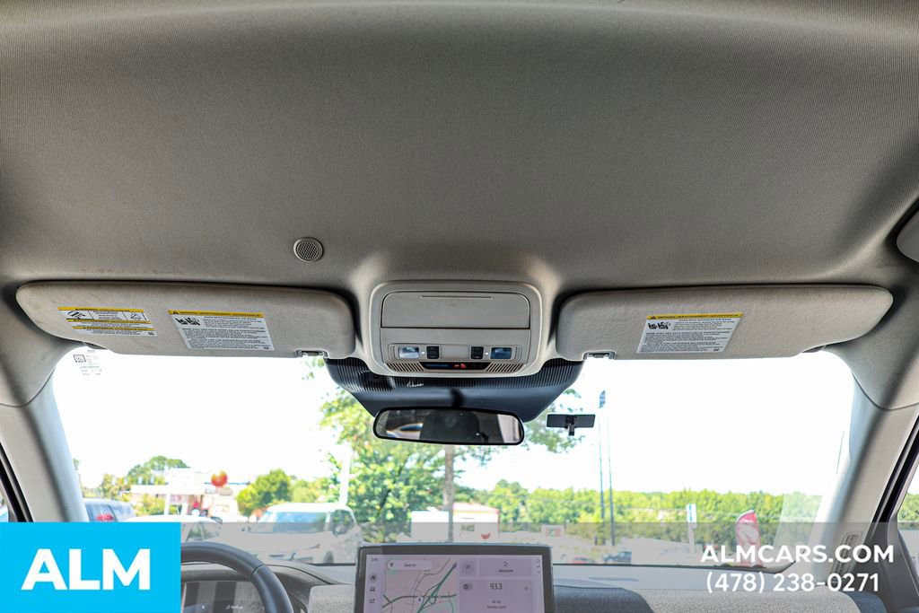 Used 2025 Ford Explorer Active image 53