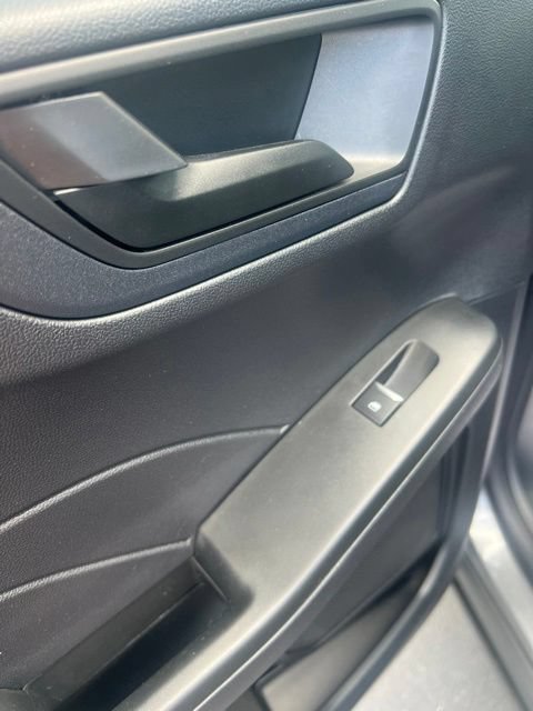 Used 2022 Ford Escape SE w/ SE Sport Appearance Package AWD/4WD image 14