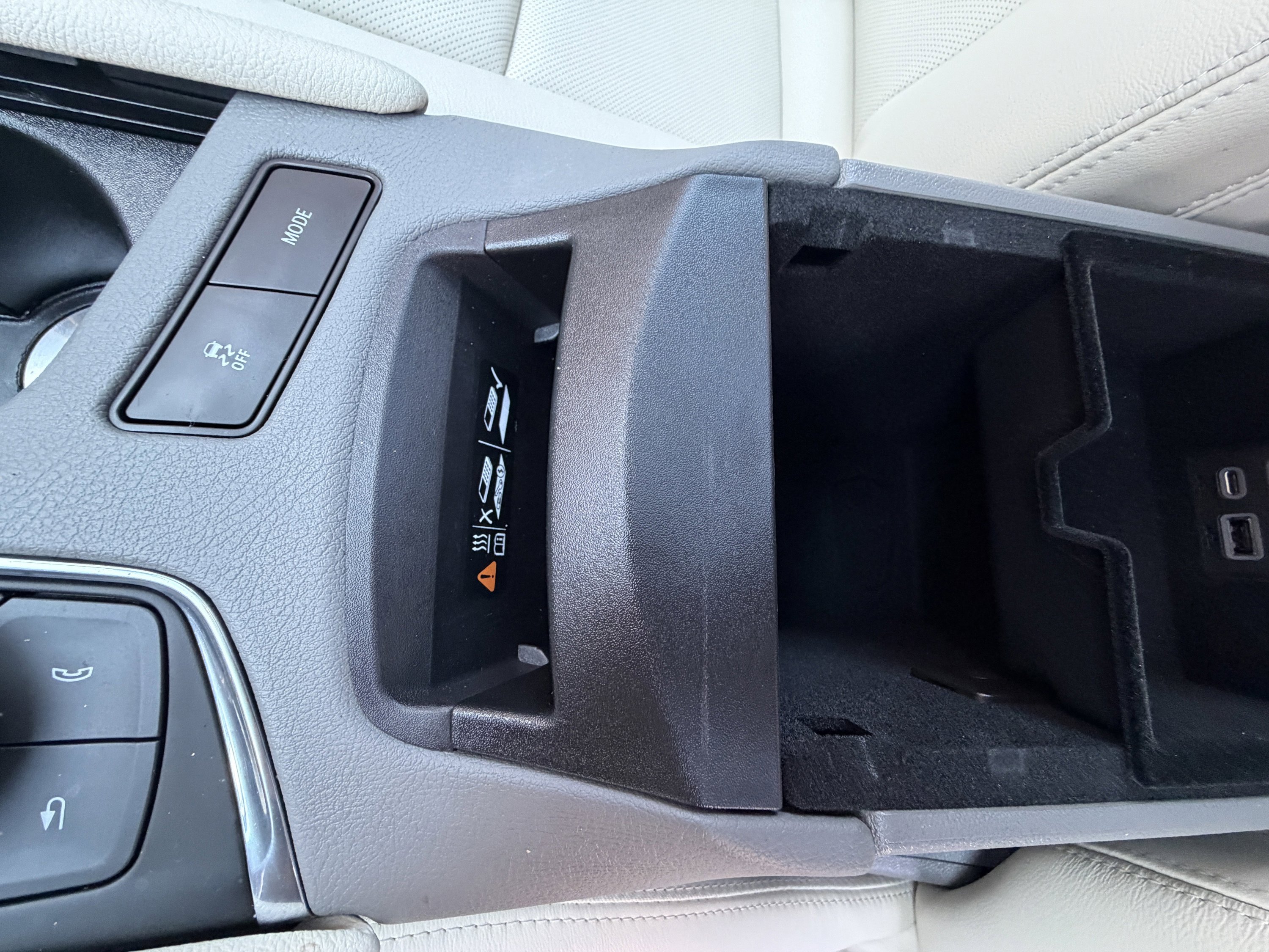 Used 2024 Cadillac XT5 Premium Luxury w/ Technology Package image 41