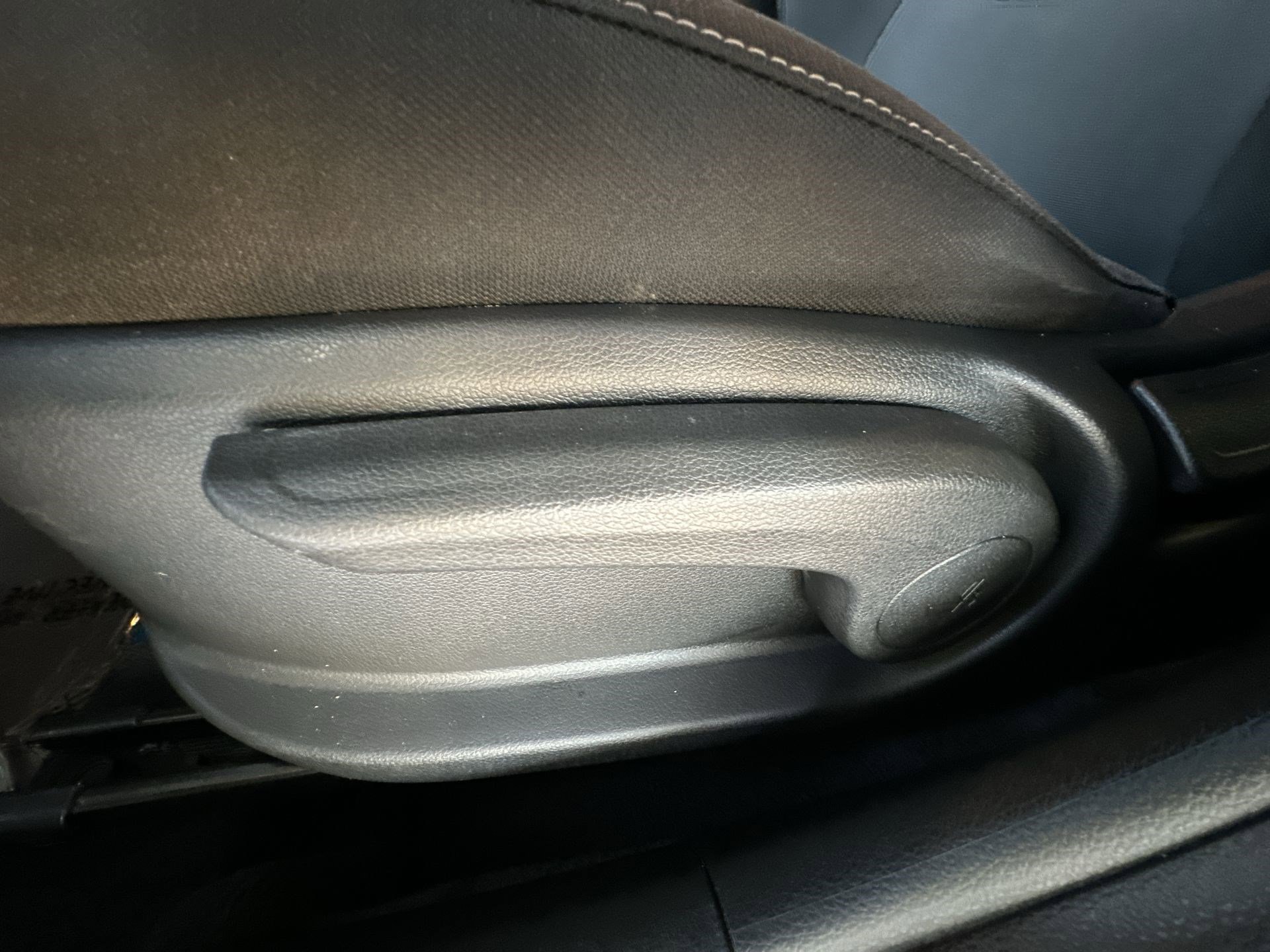 Certified 2023 Kia Rio S image 14