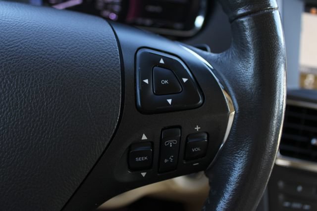 Used 2018 Lincoln MKT AWD w/ Technology Package image 12