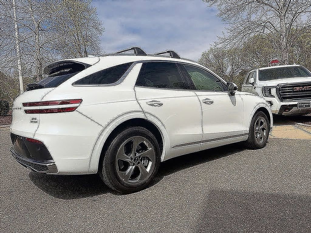 Certified 2026 Genesis GV70 2.5T Select AWD/4WD image 4