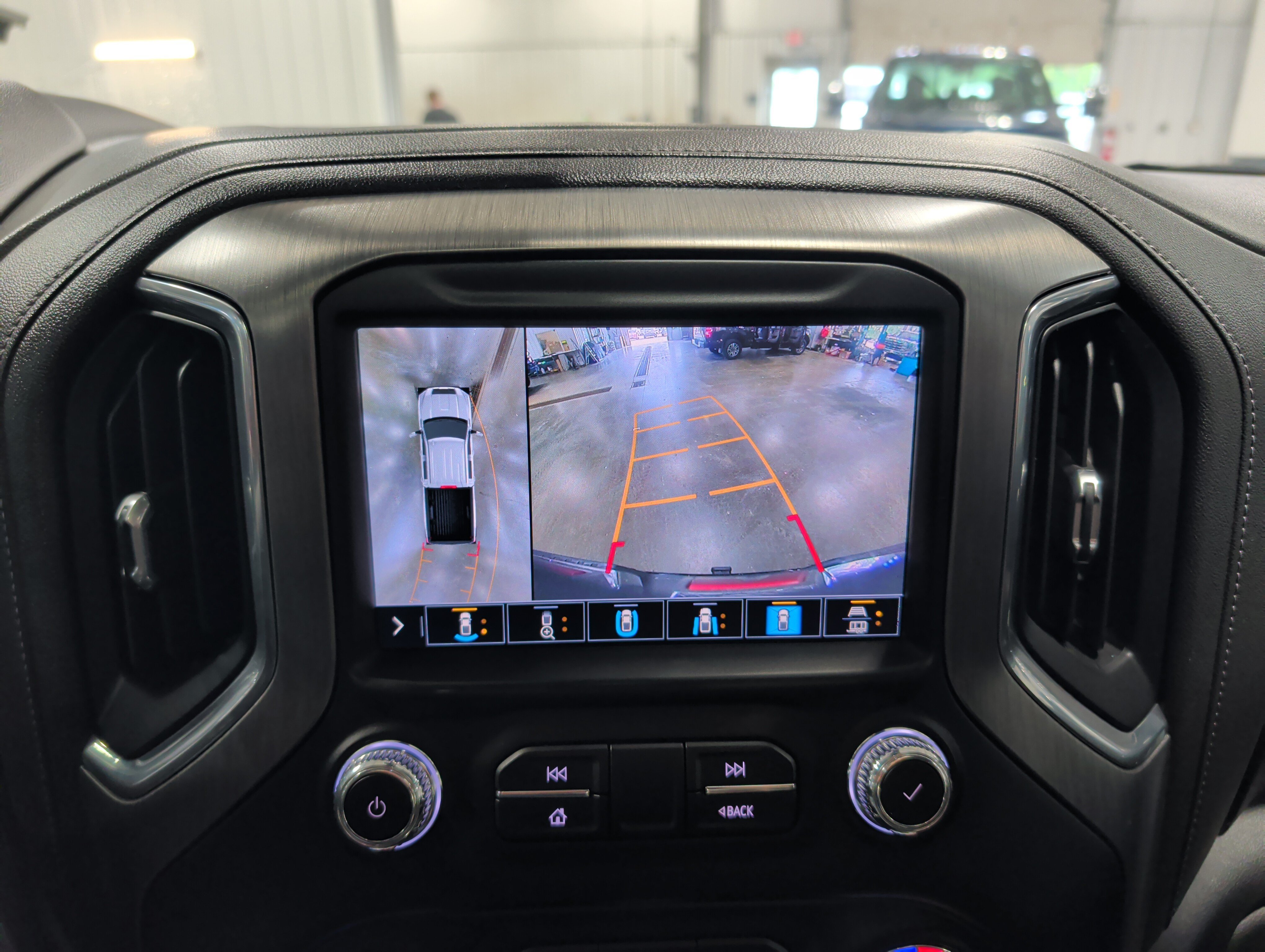 Used 2022 GMC Sierra 2500 Denali w/ Denali Ultimate Package AWD/4WD image 13