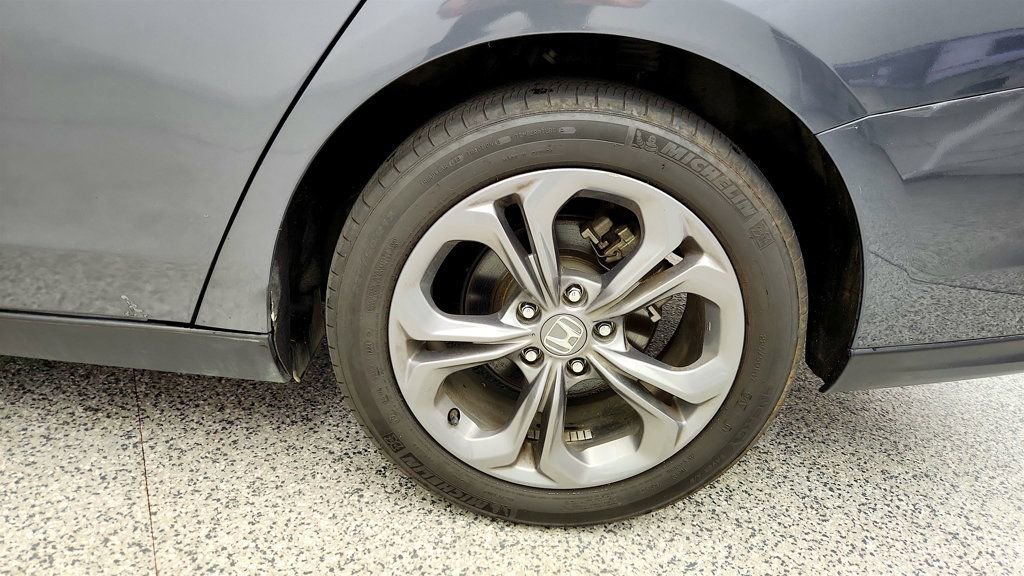 Used 2024 Honda Accord EX image 9