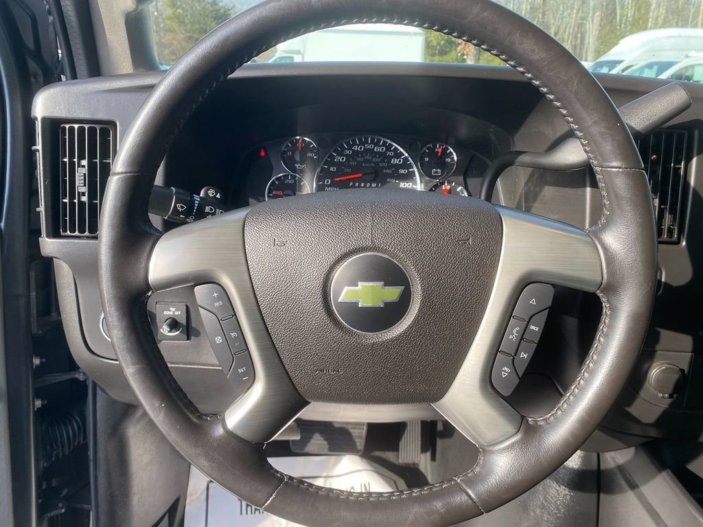 Used 2016 Chevrolet Express 2500 LS image 15