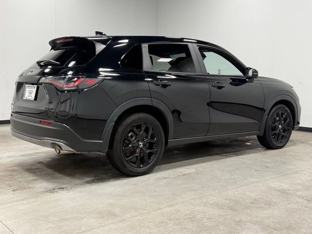 Used 2024 Honda HR-V Sport image 12