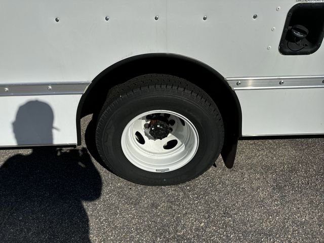 New 2024 Ford E-450 and Econoline 450 Super Duty w/ Driver's Safety Package image 13