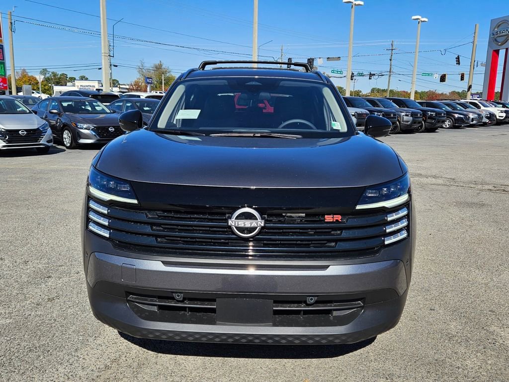 New 2026 Nissan Kicks SR w/ Cold Weather Package image 2