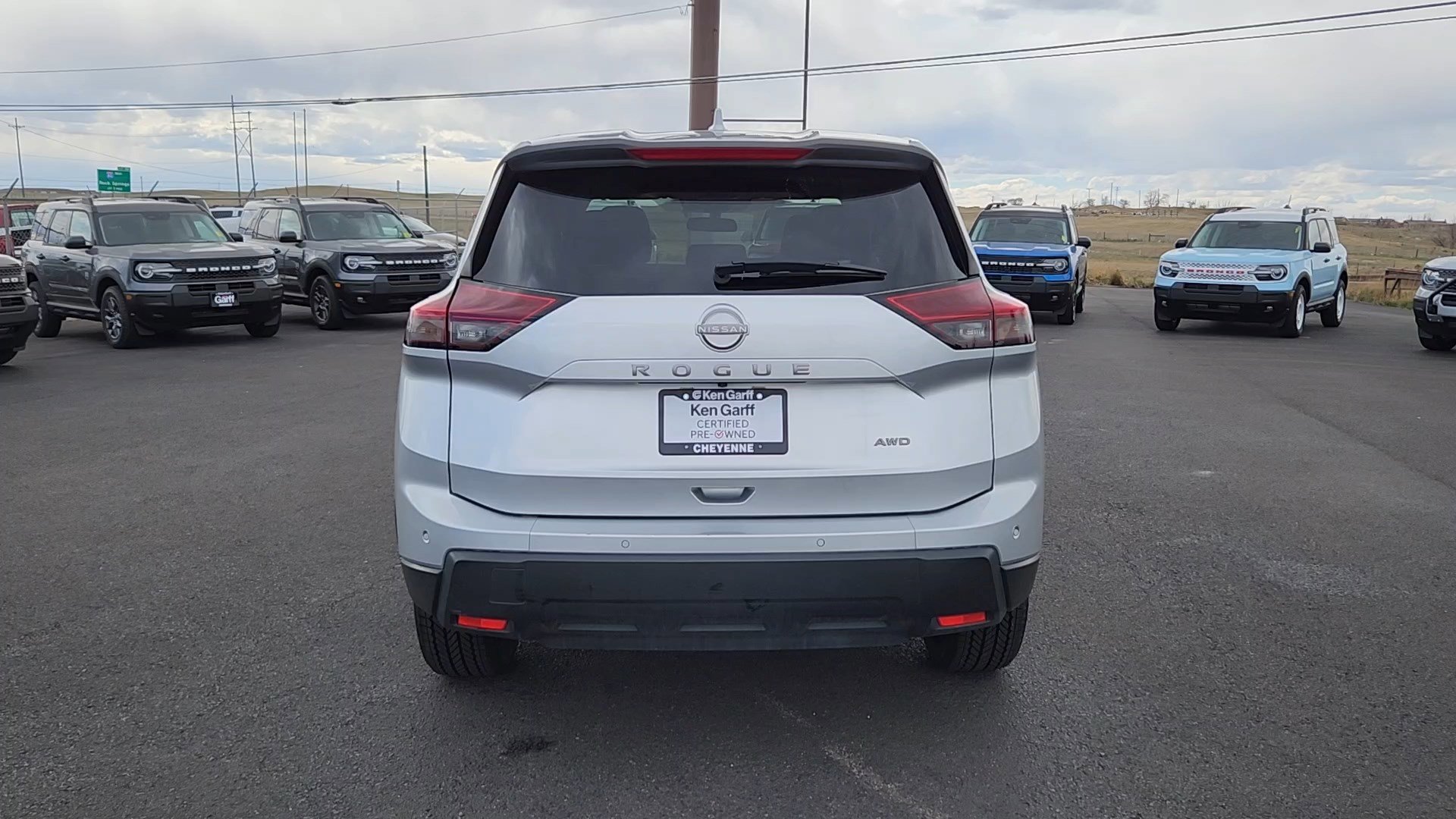 Used 2025 Nissan Rogue SV image 20