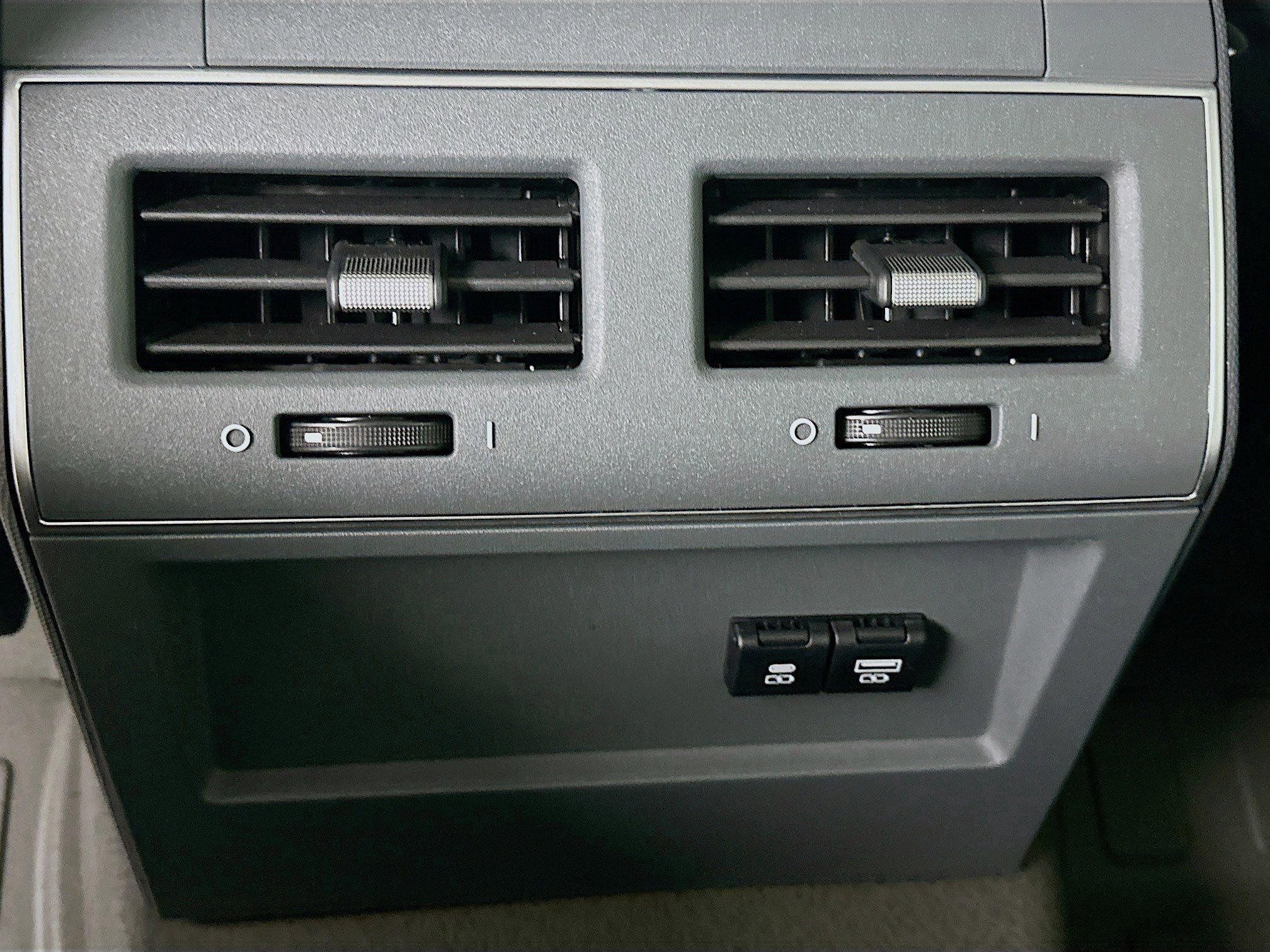 New 2025 INEOS Grenadier Fieldmaster Edition image 36