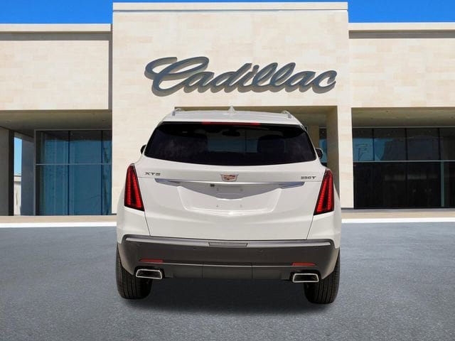 New 2026 Cadillac XT5 Luxury FWD image 4