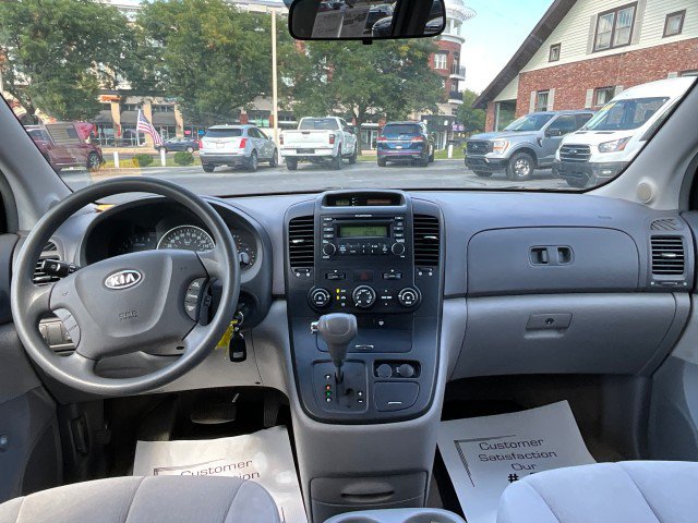 Used 2006 Kia Sedona LX FWD image 11