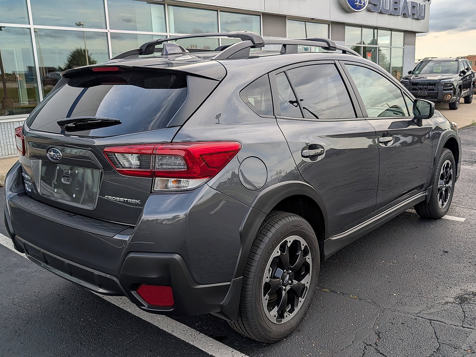 Used 2022 Subaru Crosstrek 2.0i Premium w/ Popular Package #4 AWD/4WD image 3