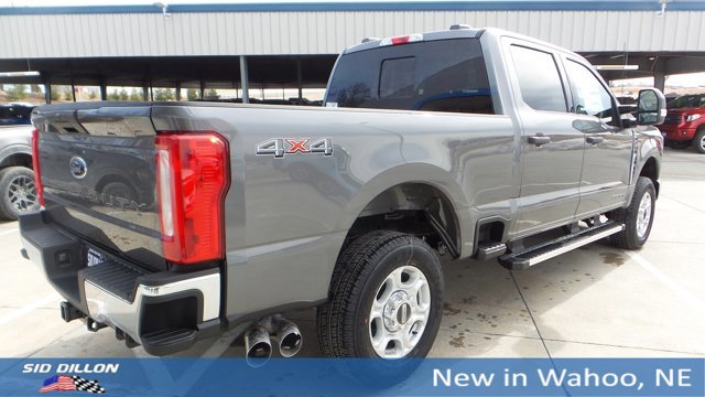 New 2025 Ford F250 XLT image 16