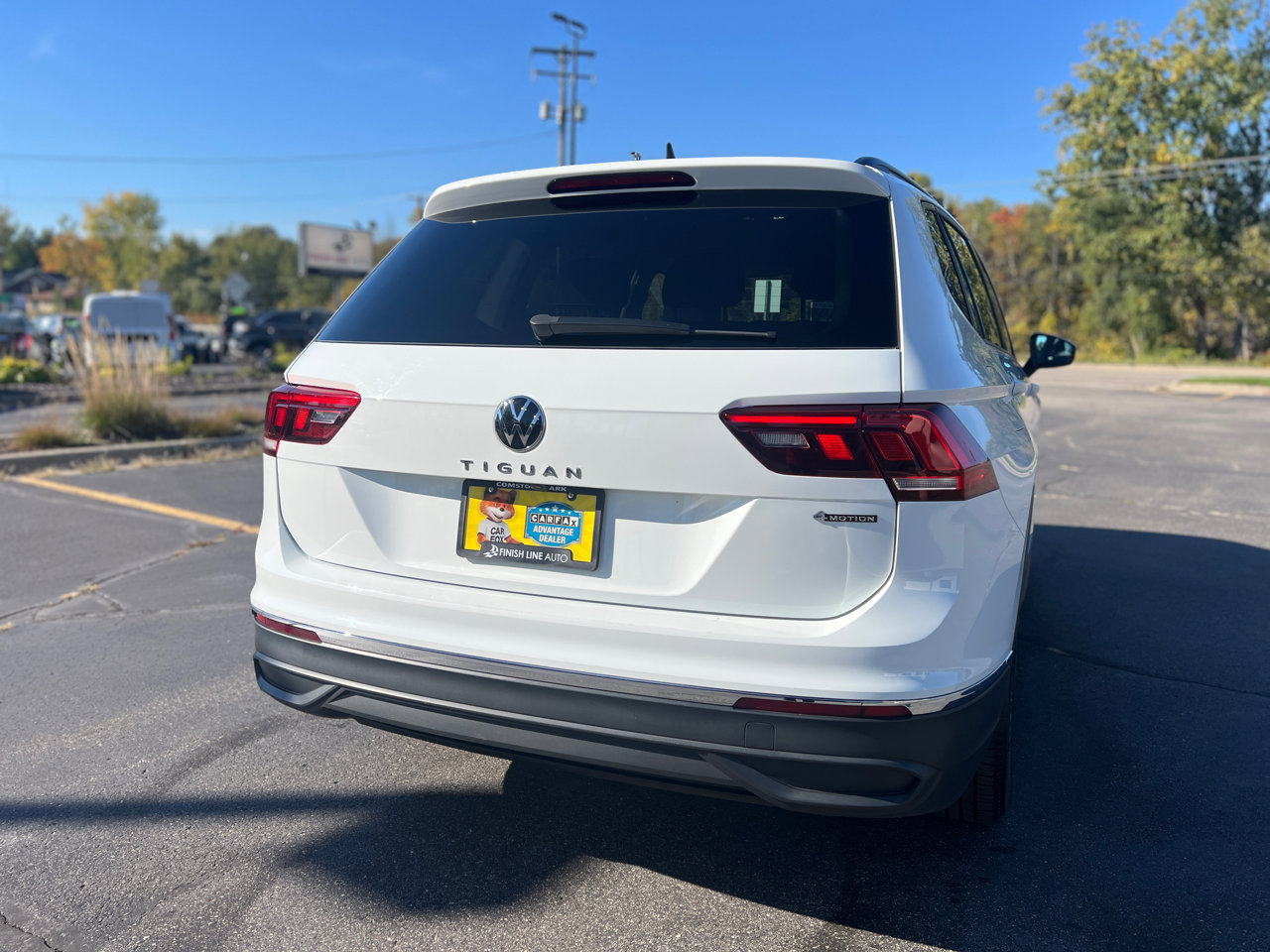 Used 2022 Volkswagen Tiguan S image 7