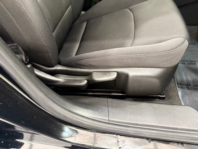 Used 2021 Chevrolet Malibu LT image 20