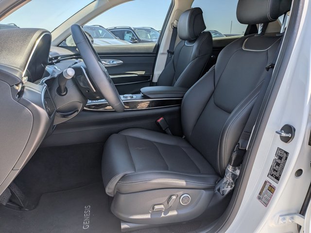 Used 2024 Genesis GV70 2.5T AWD/4WD image 15