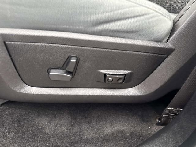 Used 2017 RAM 2500 Big Horn image 25