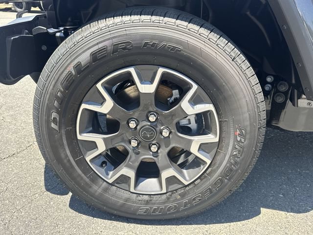 New 2026 Jeep Gladiator Sport AWD/4WD image 17
