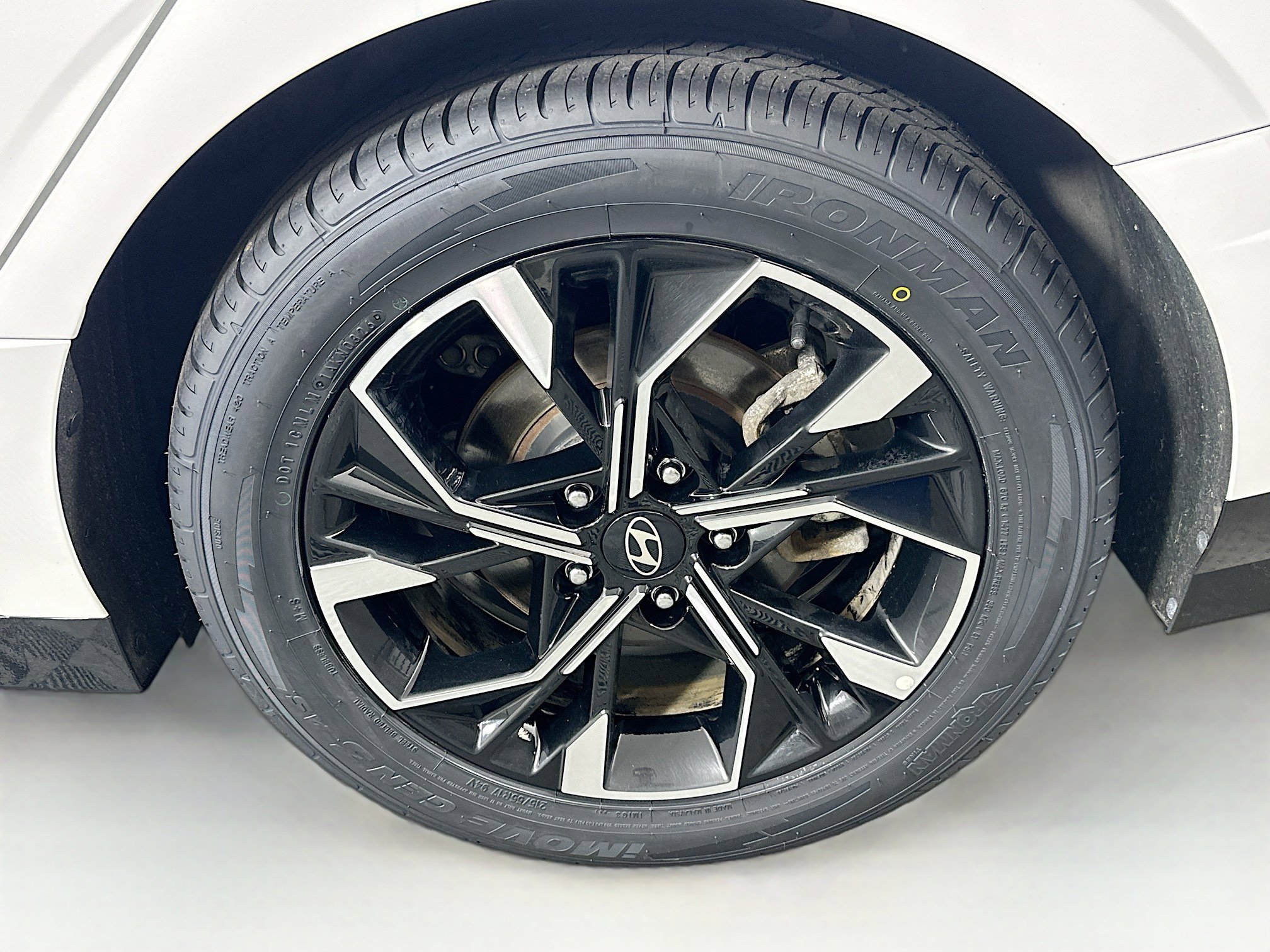 Used 2025 Hyundai Sonata SEL FWD image 11