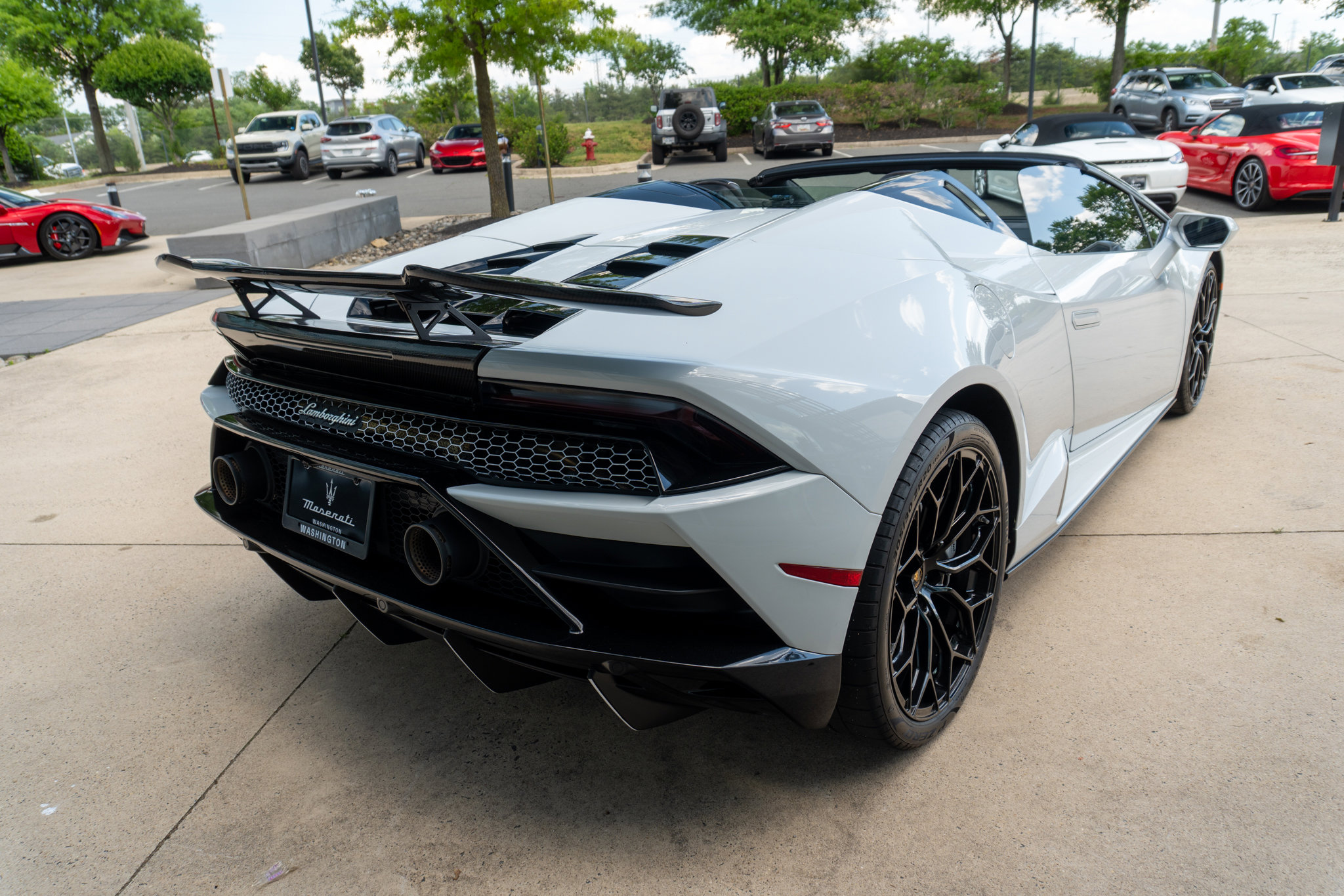 Used 2020 Lamborghini Huracan EVO AWD/4WD image 5