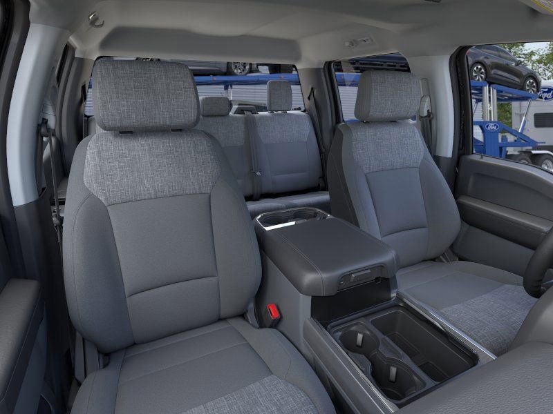New 2026 Ford F250 XLT w/ FX4 Off-Road Package image 10