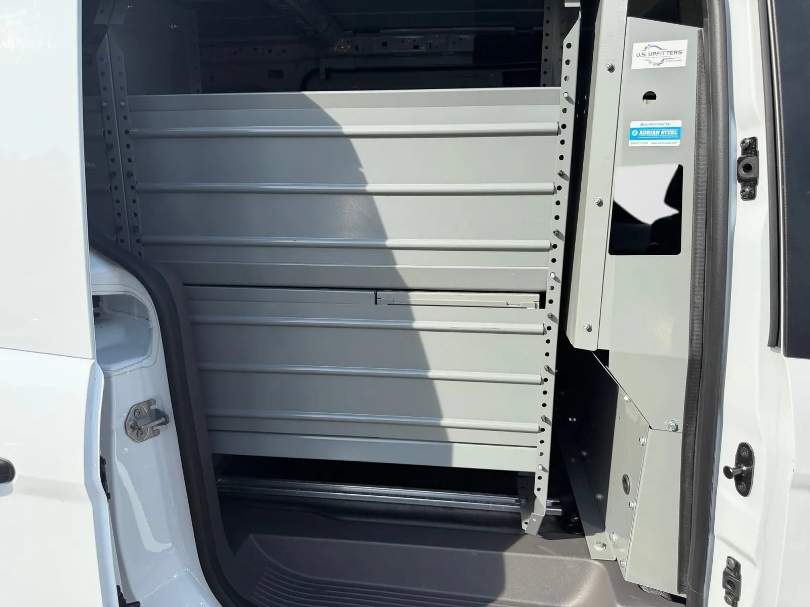 Used 2020 Ford Transit Connect XLT FWD image 29