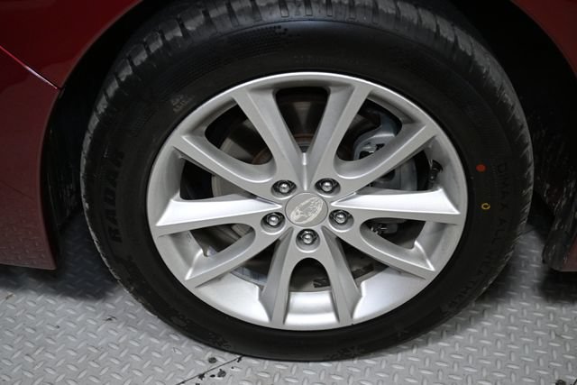 Used 2014 Subaru Impreza 2.0i Premium w/ Popular Package #2 AWD/4WD image 18