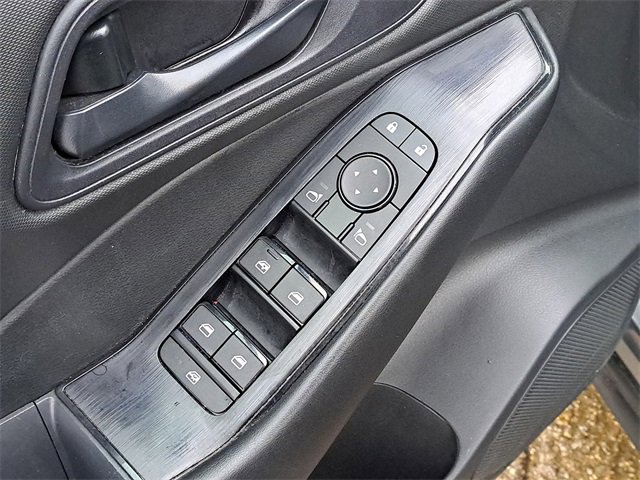 Used 2024 Nissan Rogue S image 20