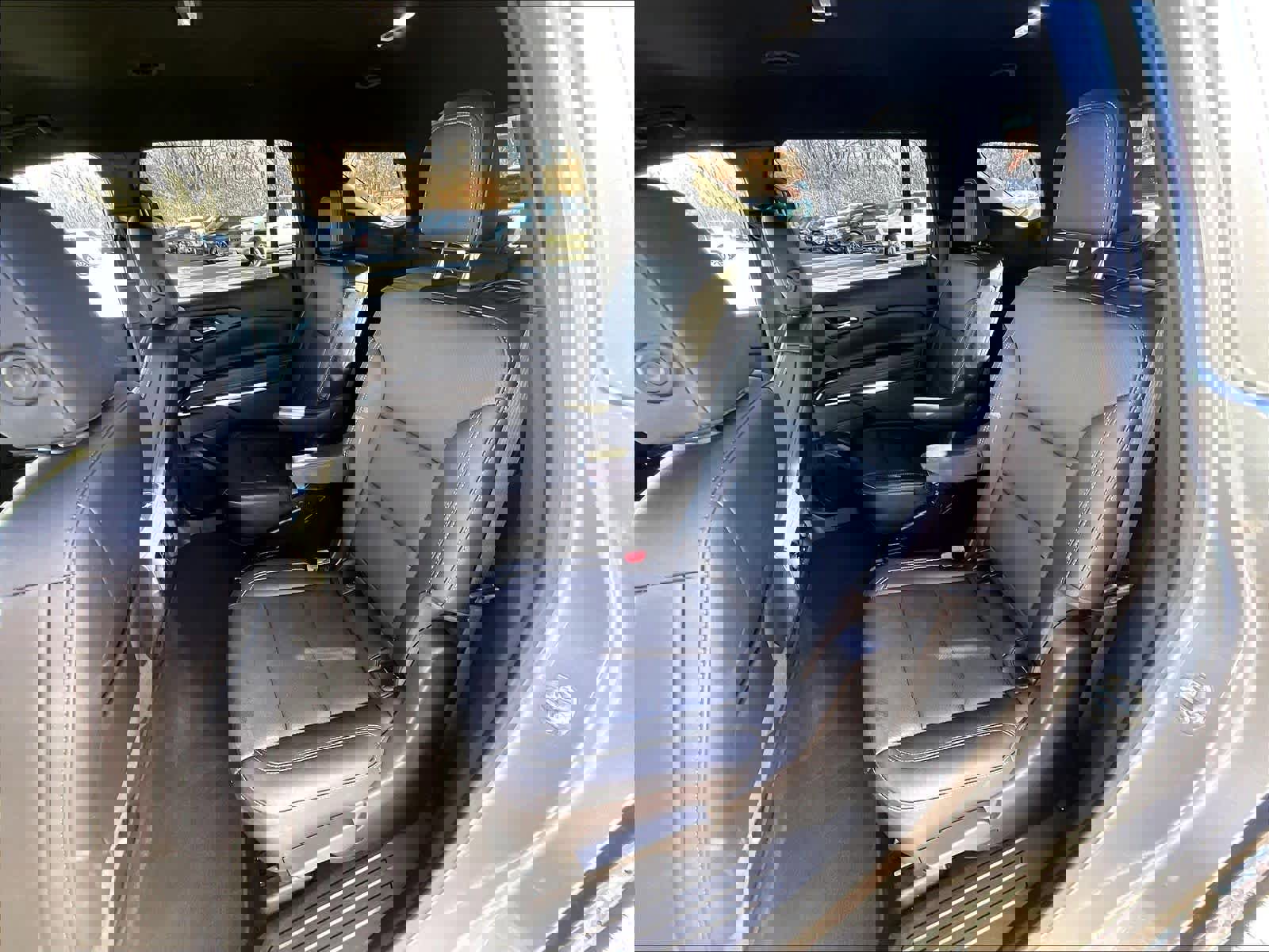 Used 2025 Chevrolet Traverse LT image 14