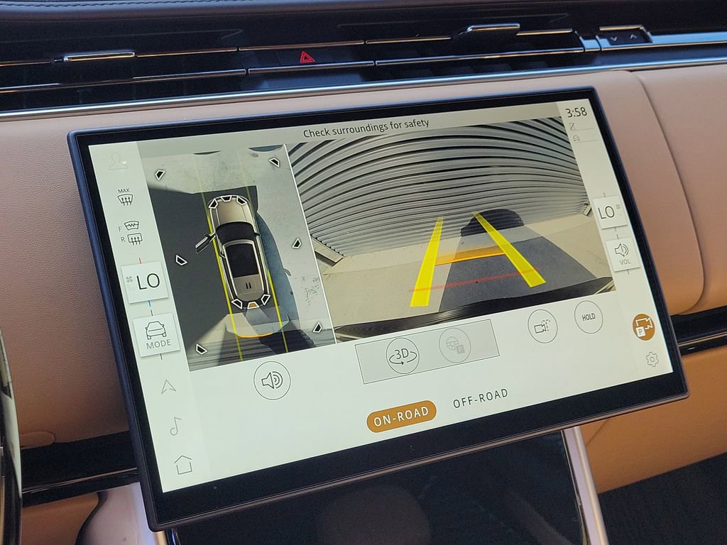 Used 2025 Land Rover Range Rover Long Wheelbase SE image 29