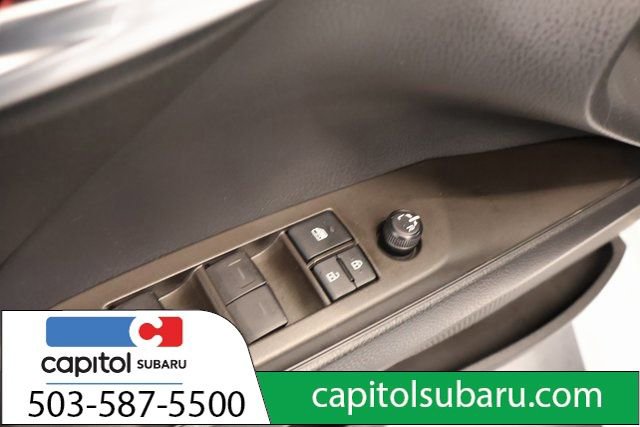 Used 2021 Toyota Camry SE w/ Cold Weather Package image 11