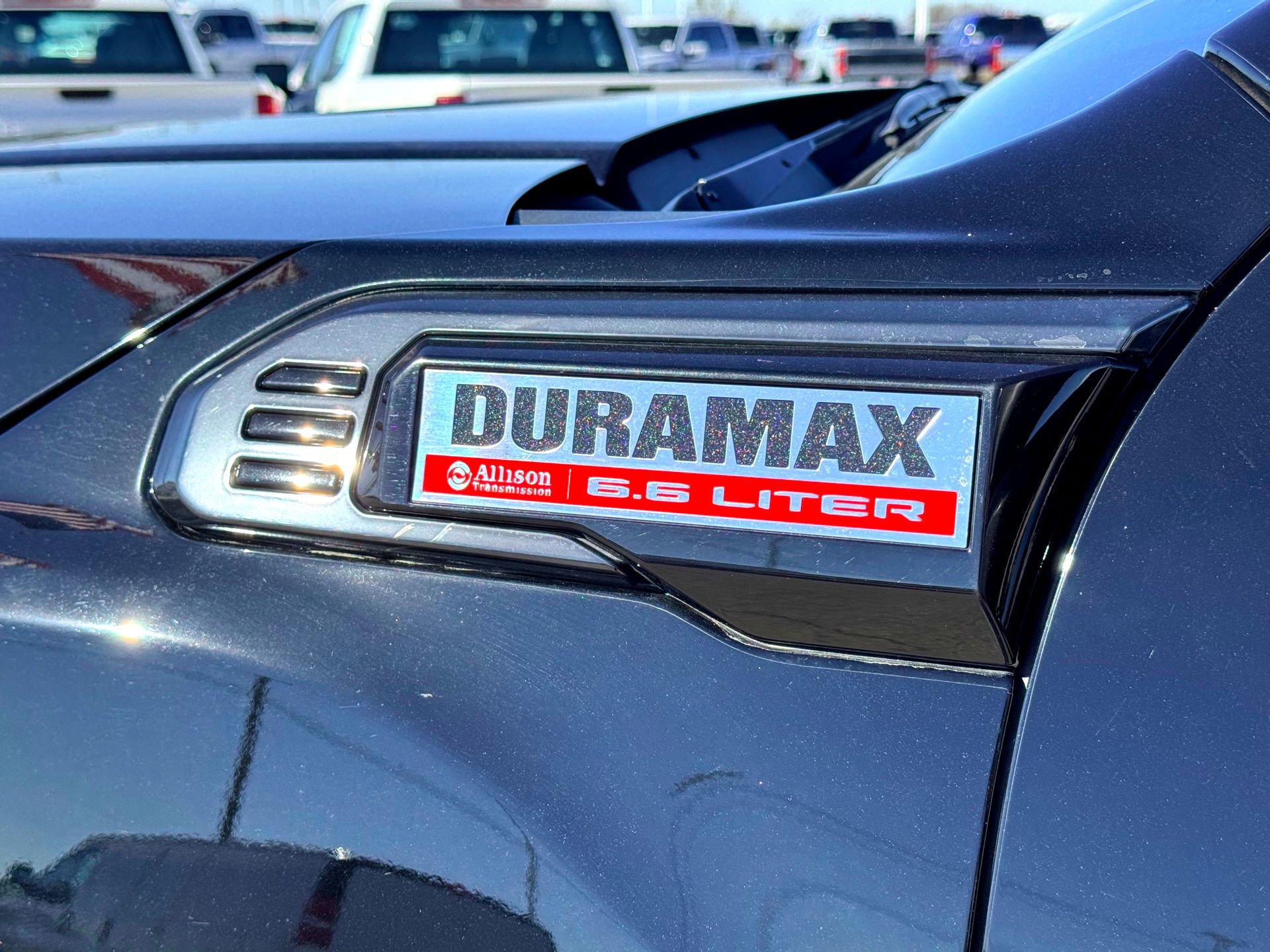 Used 2024 GMC Sierra 3500 AT4 w/ AT4 Premium Plus Package image 3