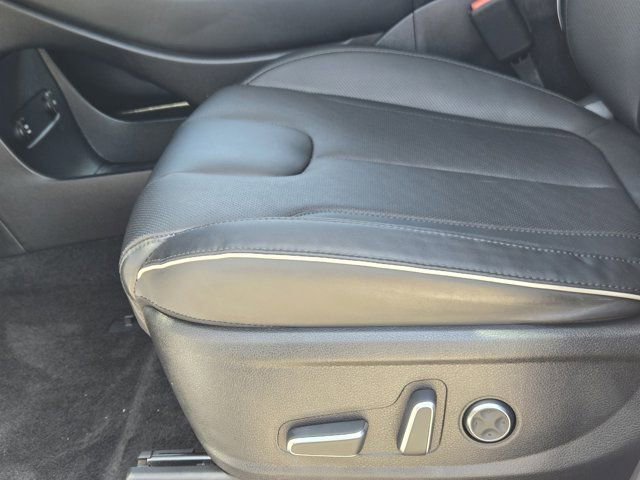 Used 2025 Hyundai Palisade SEL FWD image 24
