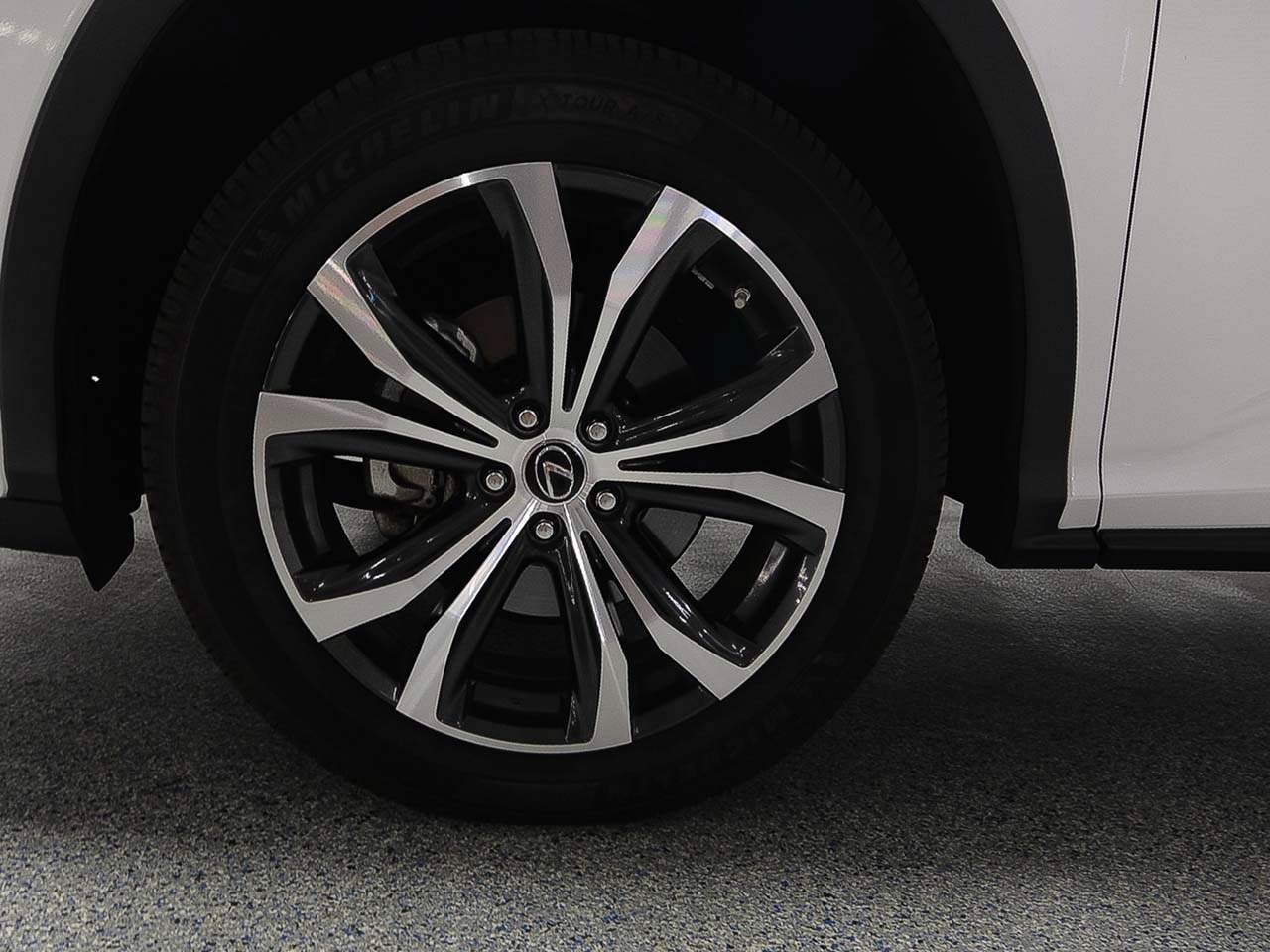 Used 2020 Lexus RX 350 FWD w/ Premium Package image 5
