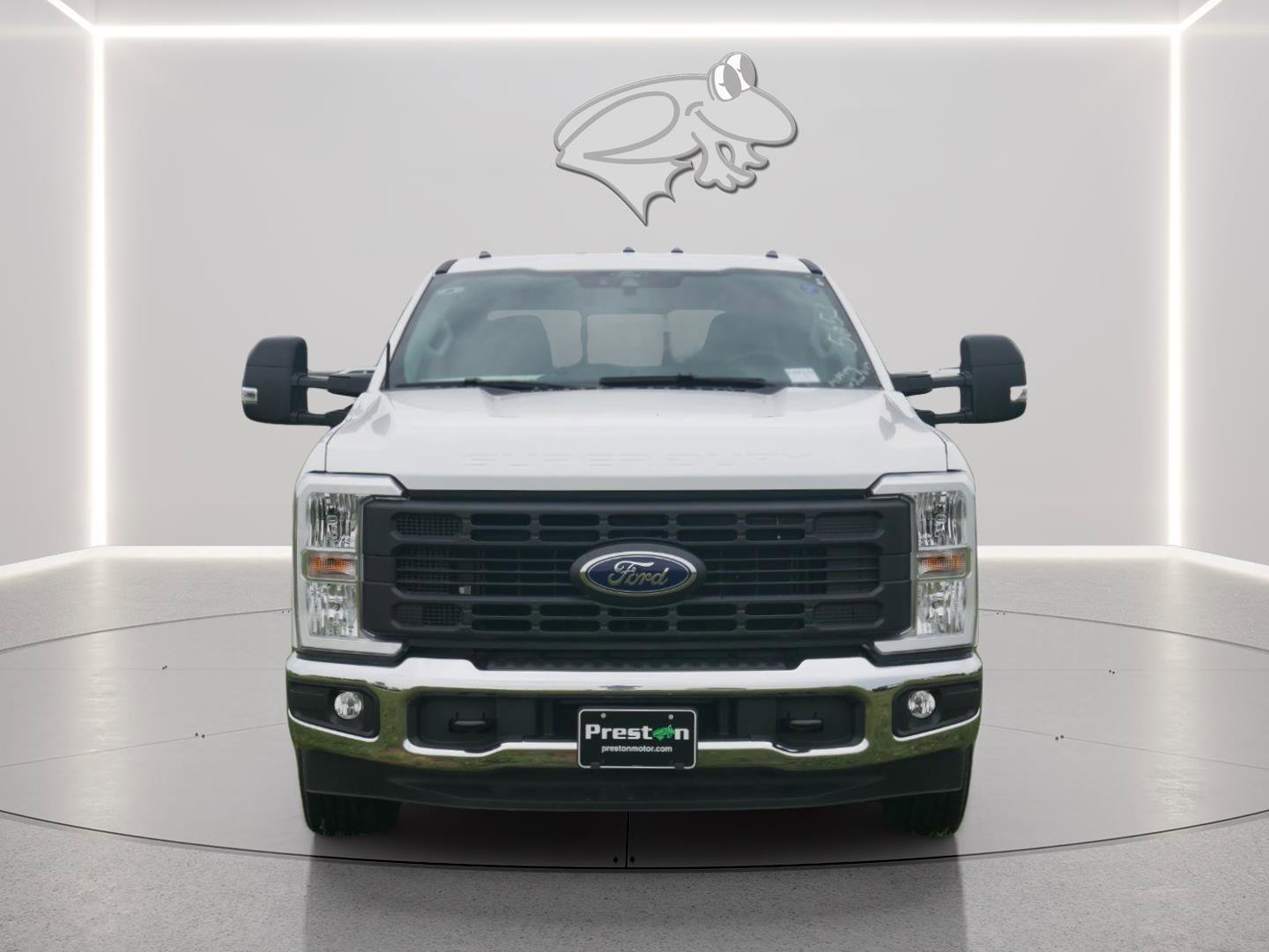 New 2025 Ford F250 XL w/ XL Chrome Package image 2