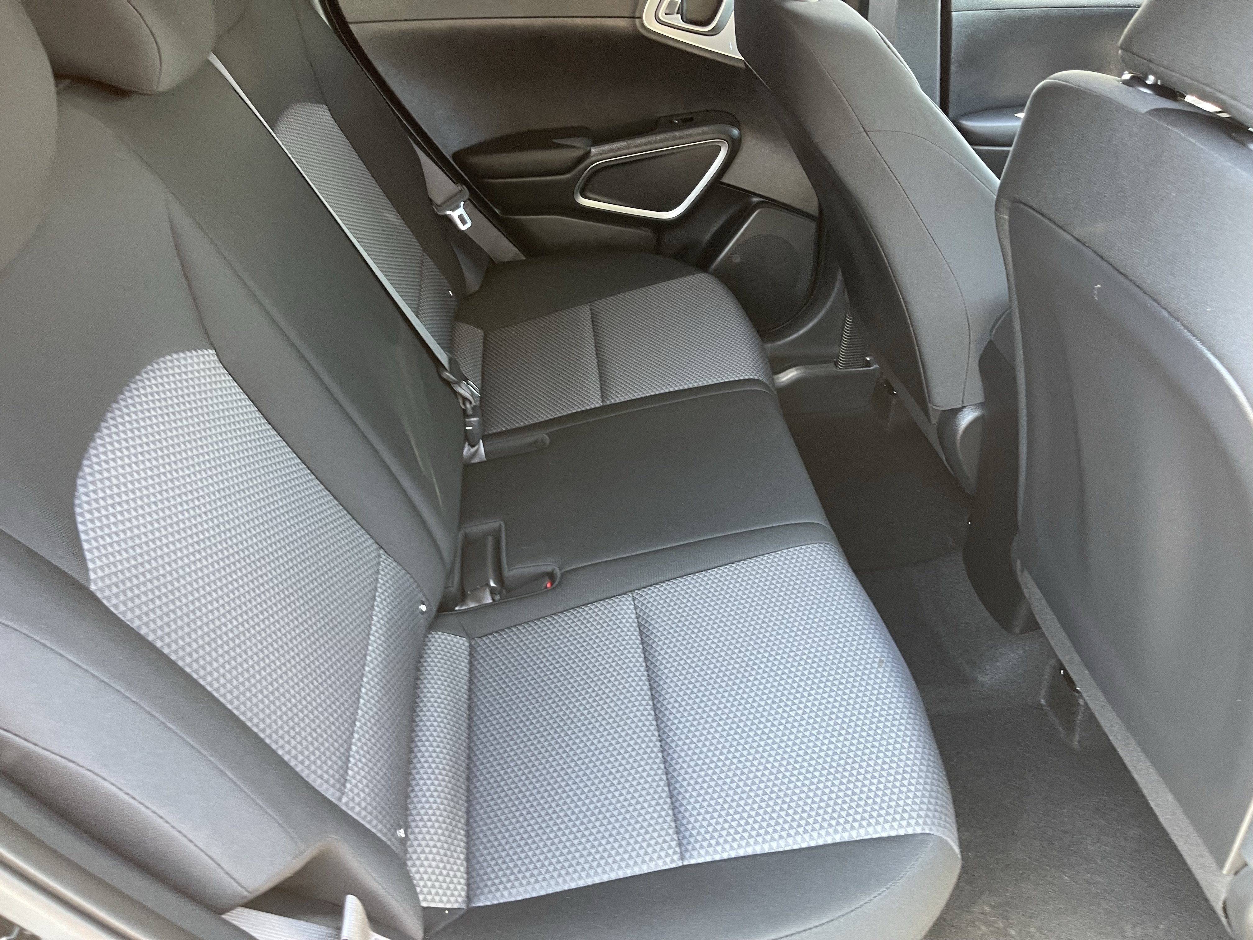 Certified 2023 Kia Soul LX w/ LX Technology Package FWD image 12