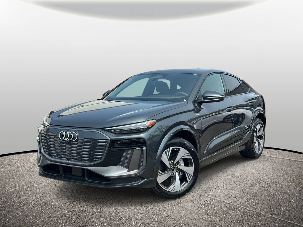 New 2027 Audi Q6 e-tron Premium Plus AWD/4WD image 1