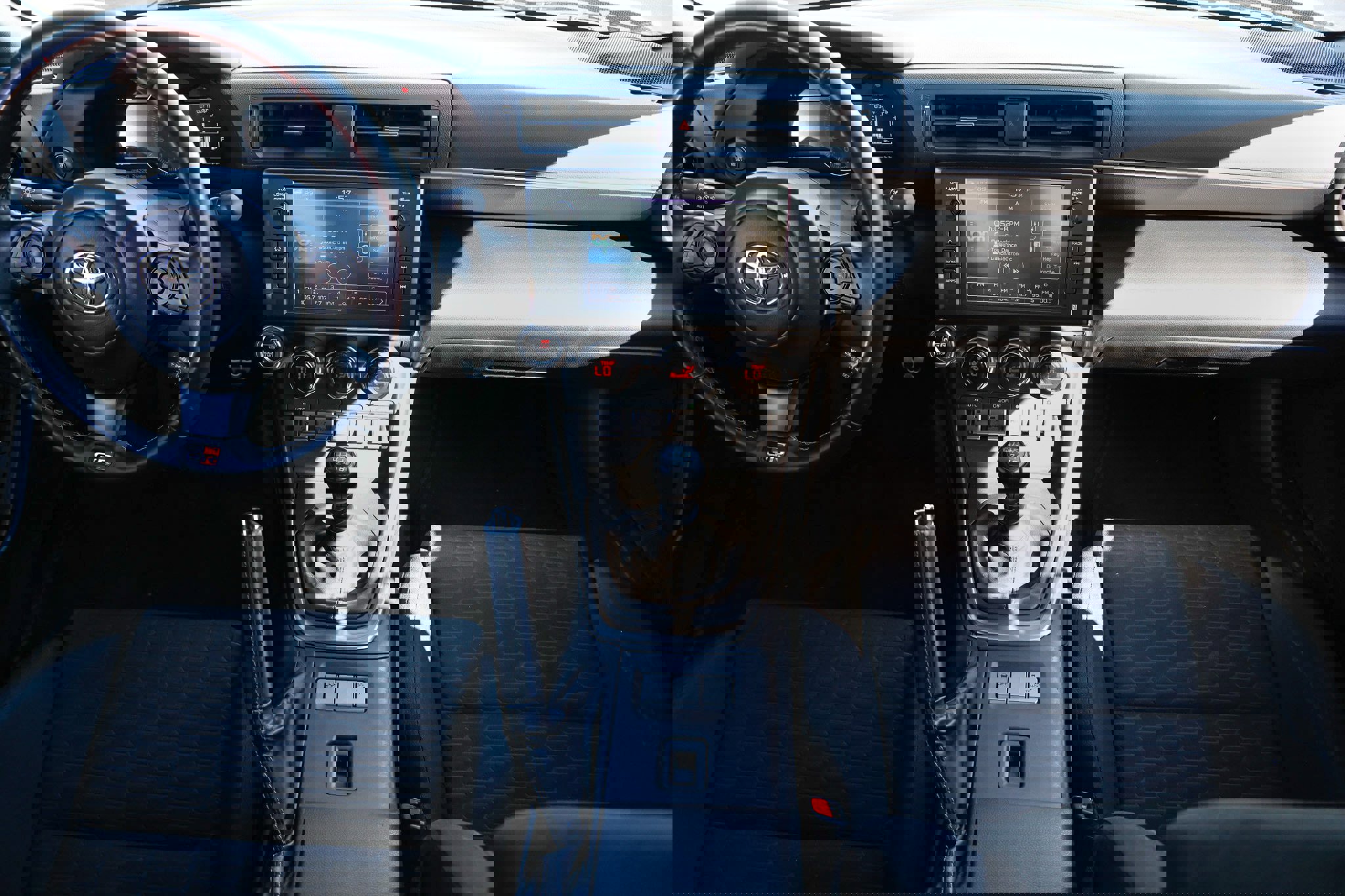 Used 2022 Toyota GR86 image 2