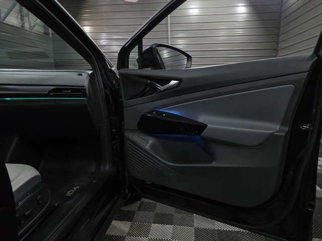 Used 2021 Volkswagen ID.4 Pro S image 34