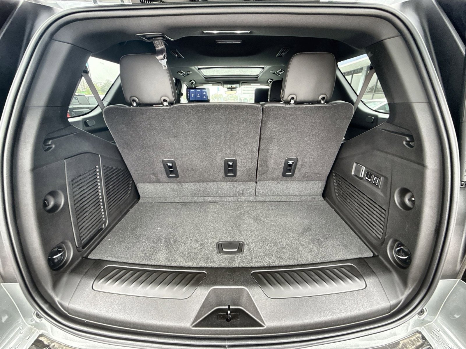 New 2026 GMC Yukon Elevation image 27