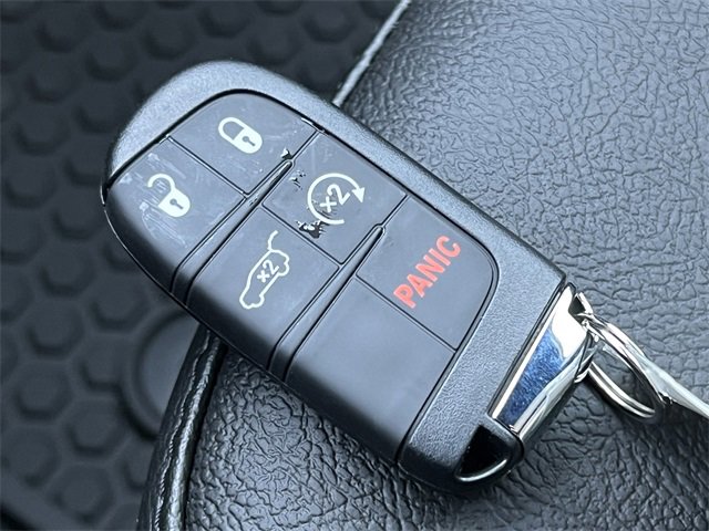 New 2026 Jeep Compass Trailhawk w/ Sun, Sound & Navigation Group image 32