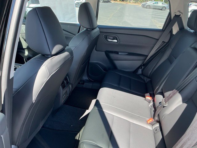 New 2026 Nissan Rogue Dark Armor AWD/4WD image 10