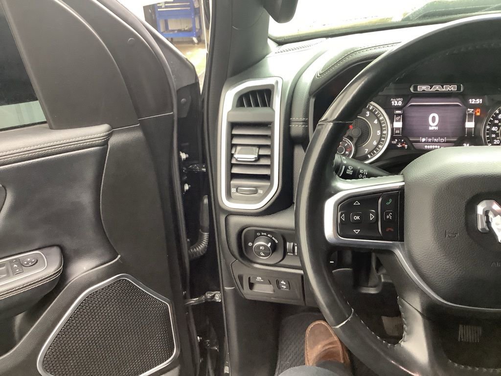 Used 2022 RAM 1500 Laramie w/ Sport Appearance Package image 14