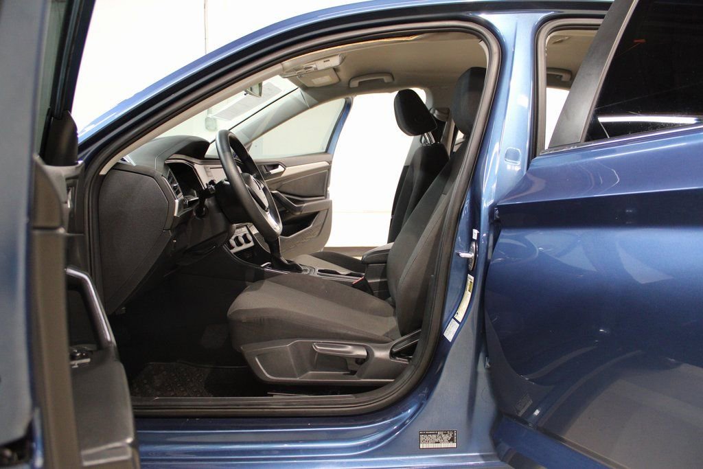 Used 2020 Volkswagen Jetta S w/ Driver Assistance Package image 13