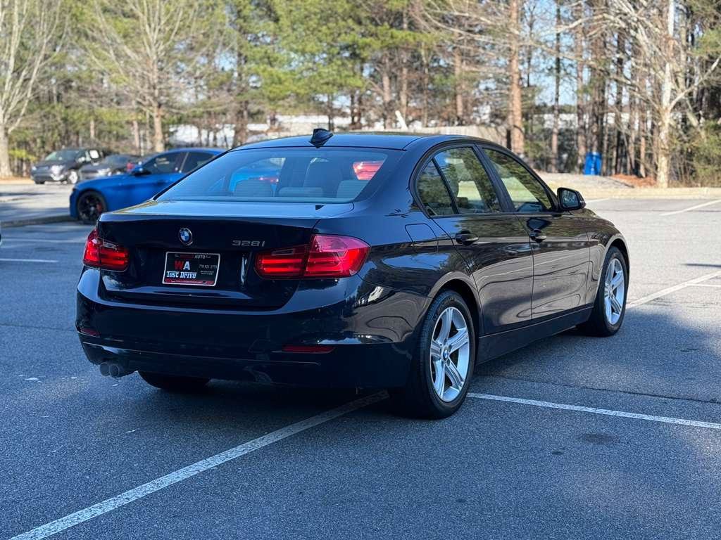 Used 2013 BMW 328i Sedan RWD image 5
