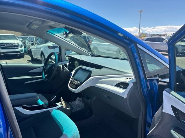 Used 2017 Chevrolet Bolt LT FWD image 21