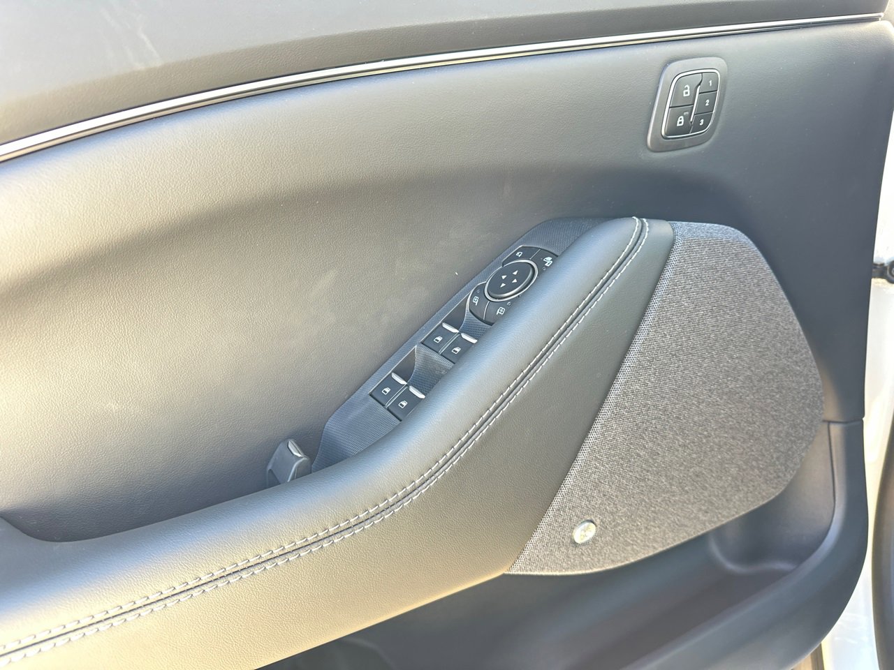 New 2025 Ford Mustang Mach-E Premium image 33