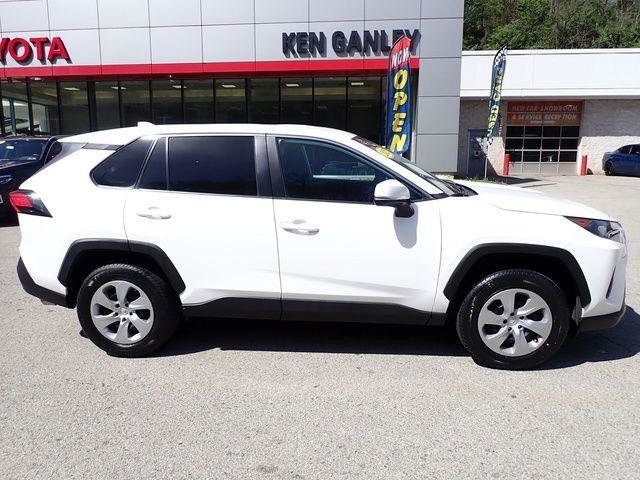 Certified 2022 Toyota RAV4 LE w/ Carpet Mat Package (TMS) FWD image 2