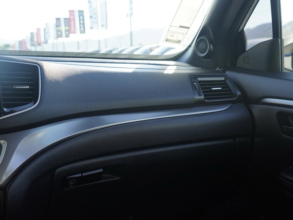 Used 2023 Honda Passport EX-L image 21